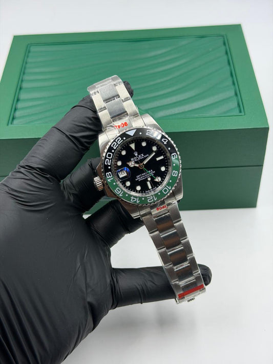 Rolex GMT Sprite Watch by Stylevault - Angle 1