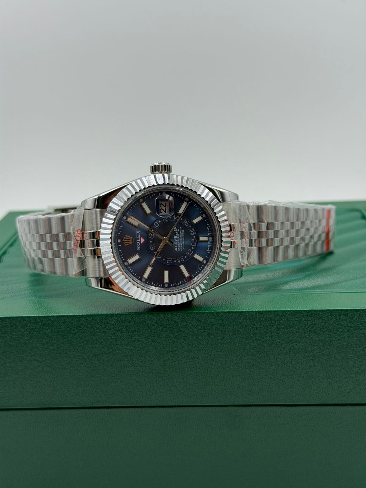 Rlex Sky Dweller