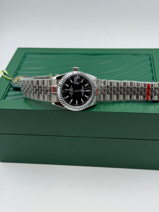 Rolex DateJust Watch by Stylevault - Angle 2