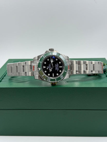Rolex Submariner Watch by Stylevault - Angle 2